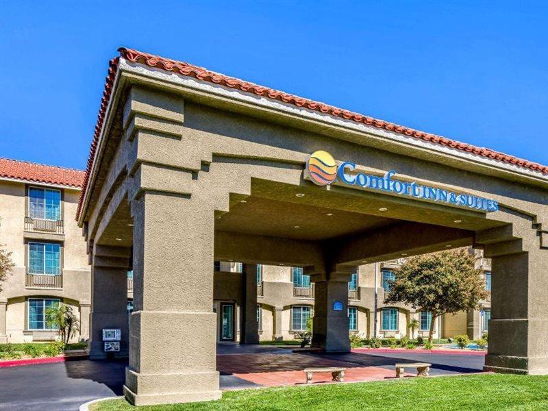Comfort Inn & Suites Lancaster Antelope Valley Exteriér fotografie