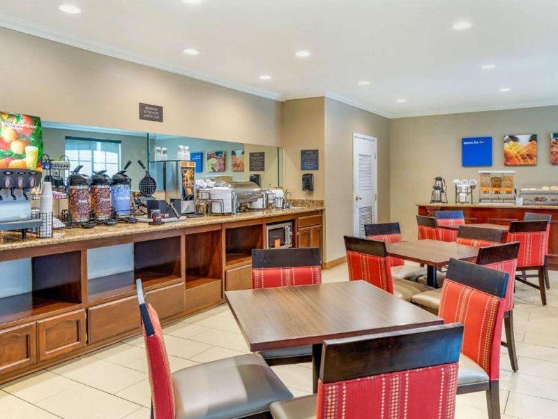Comfort Inn & Suites Lancaster Antelope Valley Exteriér fotografie