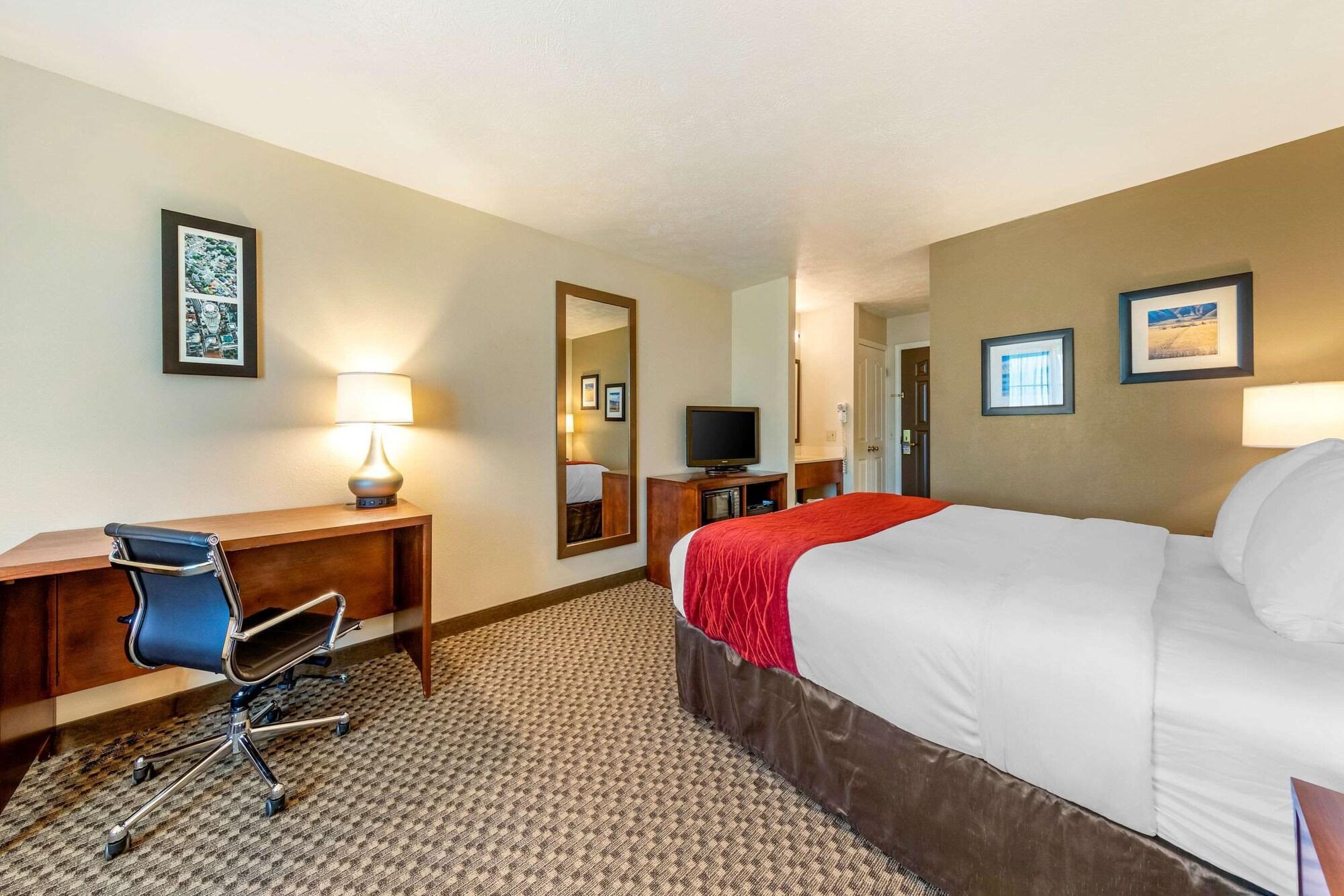Comfort Inn & Suites Lancaster Antelope Valley Exteriér fotografie