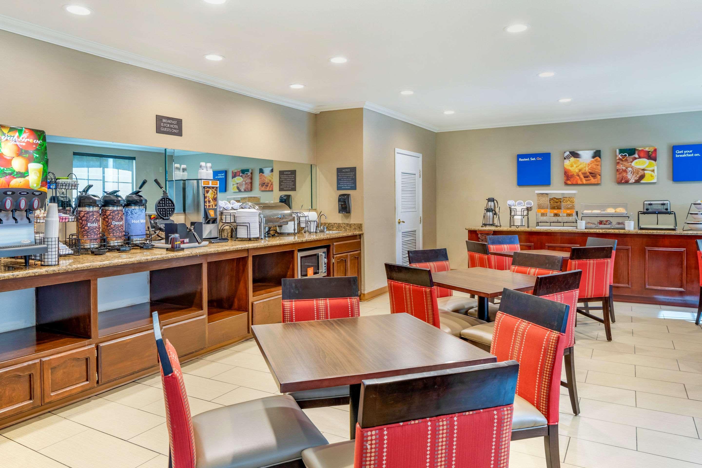 Comfort Inn & Suites Lancaster Antelope Valley Exteriér fotografie
